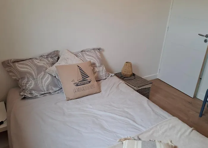 D'hotes Nova, Petit Dejeuner En Supplement 5 Euros Par Personne Privatunterkunft Saint-Pair-sur-Mer